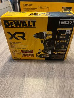 DeWalt XR 20V 1/2" Drill Driver Kit DCD801T1
