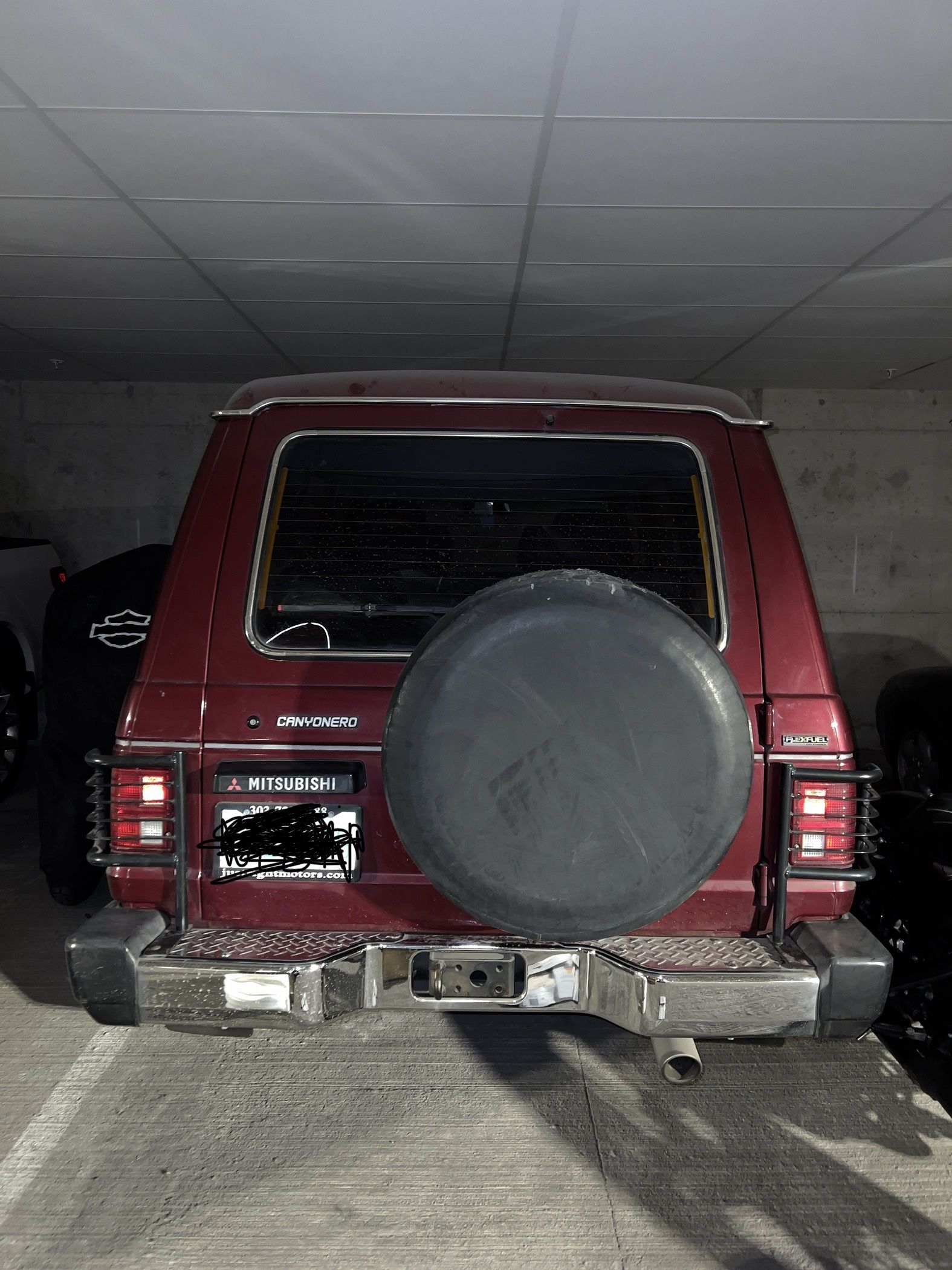 1989 Mitsubishi Montero