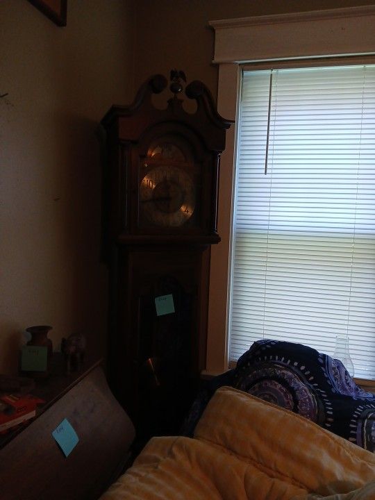 Antique Grandfather Clock 