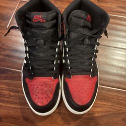 Jordan 1 High bred toes