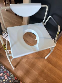 oversized drop arm commode