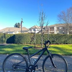 Trek 3700 Mountain Bike - Aluminium Bicycle 13” frame