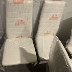 4 White Chairs Also Have Black Ones