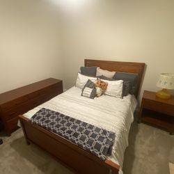 Stanley Furniture Queen Bedroom Set W/ Box spring And Mattress