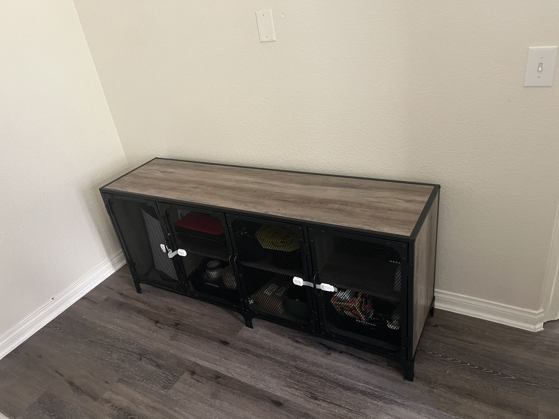 Versatile Media Console