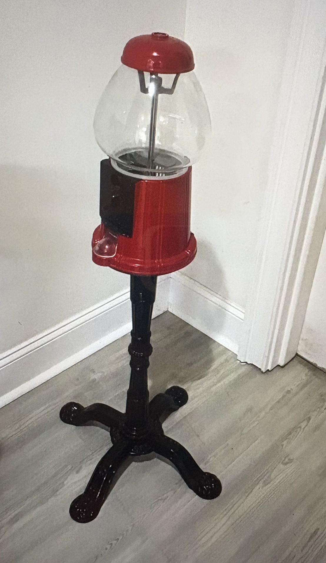 Candy Dispenser 