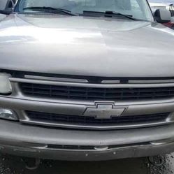 Chevy Silverado Tahoe Suburban Z71 Grille