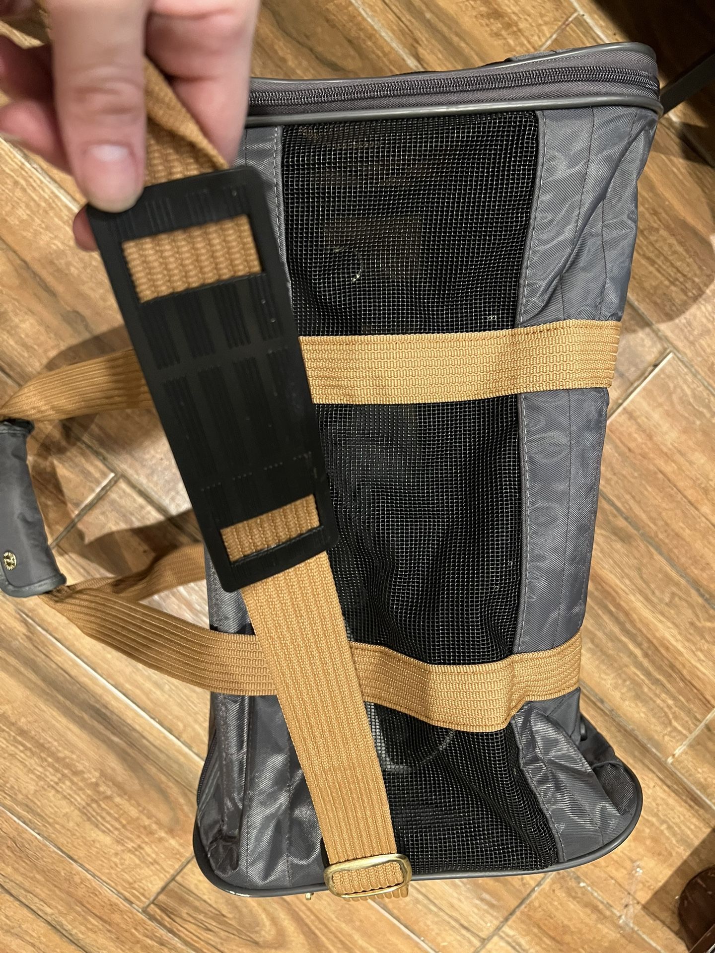 Medium Size Dog Carrier (TSA Approved)