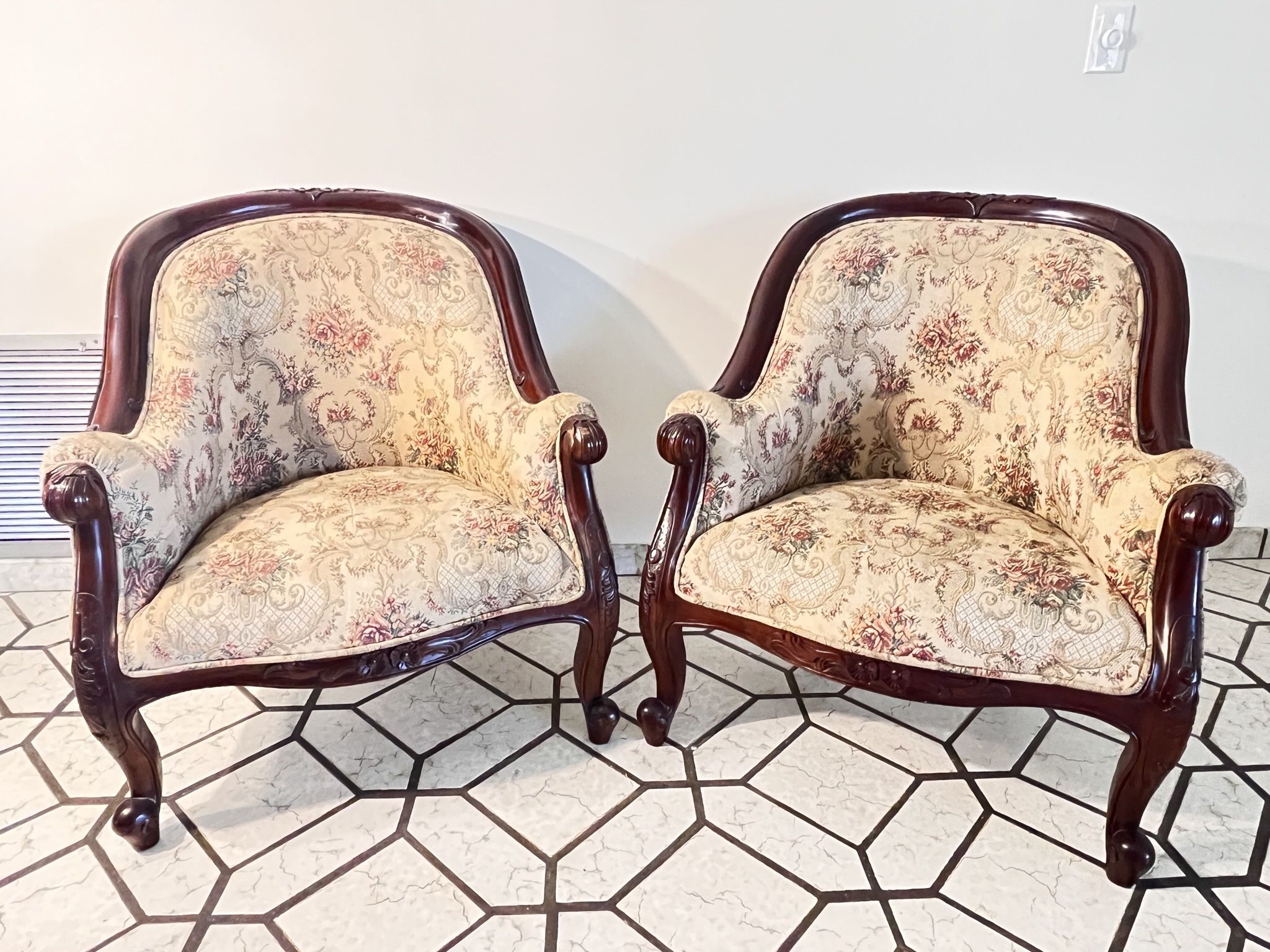 Antique Living Room Chairs for Sale in Pompano Beach, FL OfferUp