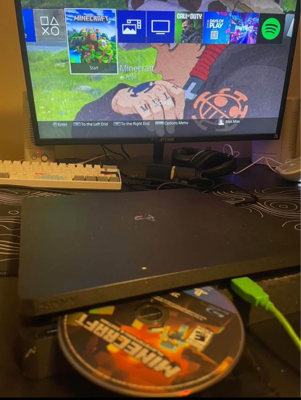 PS4 with Minecraft