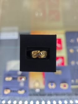 Men's gold ring