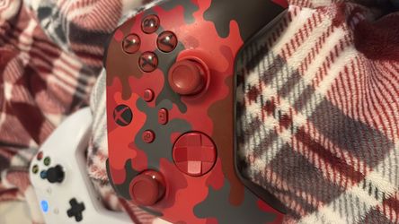 Selling Xbox controller