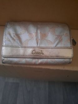 Cartera Coach