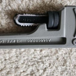 18 Inch Heavy Duty Pipe Wrench Brand New