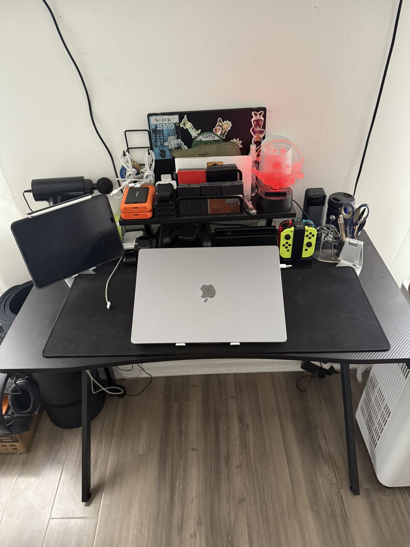 Black Gaming Desk w/ Headphone holder + Monitor Riser