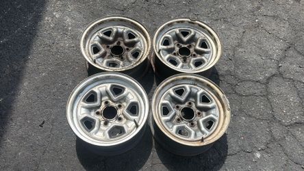 Chevrolet and GM Cars 14x6 Inch G-body Rally wheels 5 On 4.75 Lugs Fits disk brakes