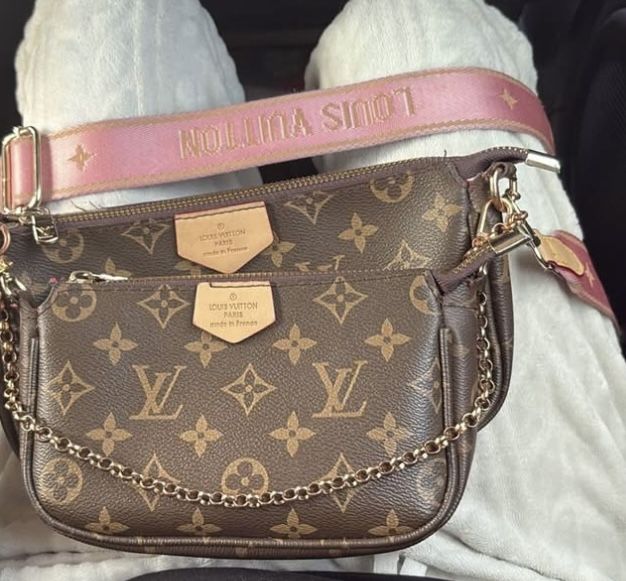 Multi Pochette  M44813