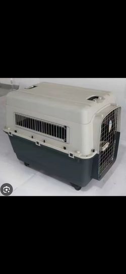 32" Like New Rolling Dog Crate Cage Kennel Carrier