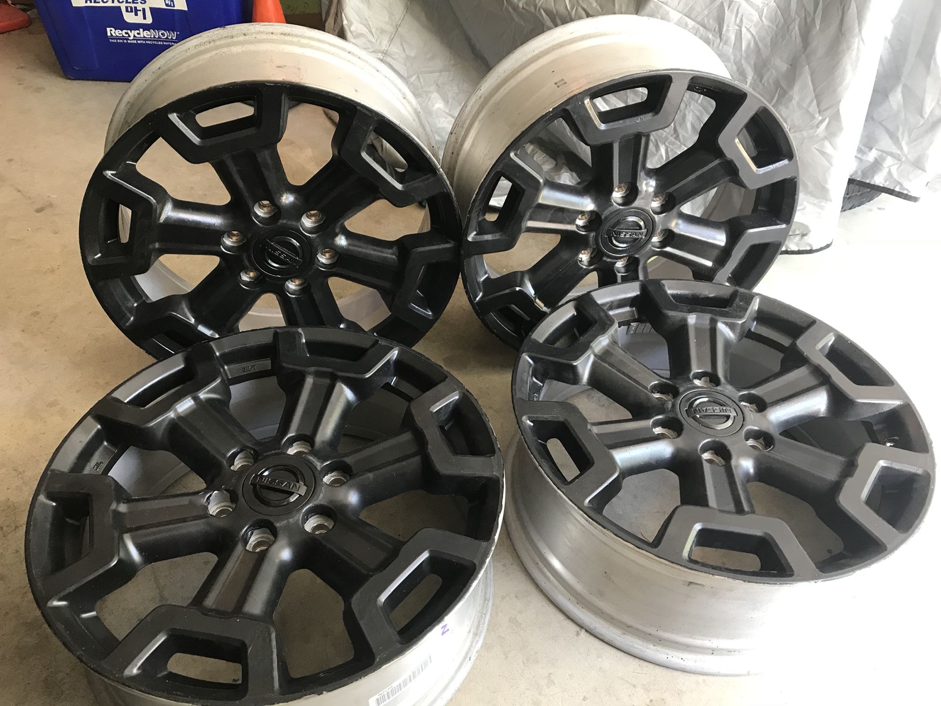 Nissan Titan Wheels with Plastidip 20x7.5