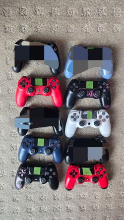 Playstation 4 Dualshock 4 Controllers