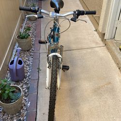 Girls Bike