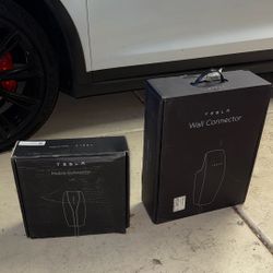 Tesla Wall And Mobil Charger 