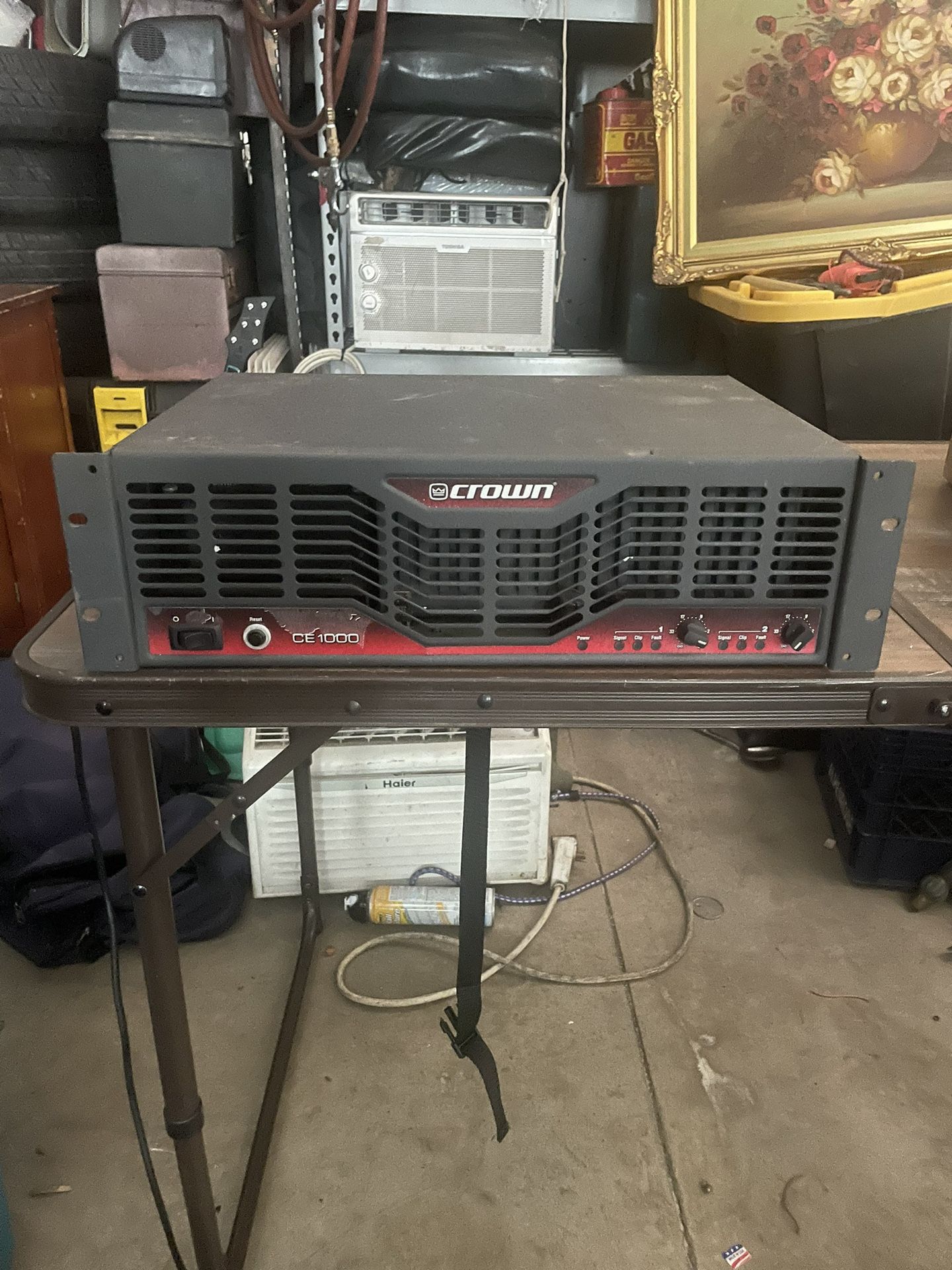 Crown CE1000 Like New