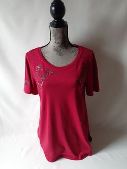 Diane Gilman women's red floral embroidered short sleeve top size M