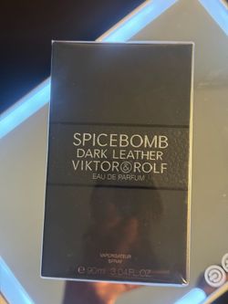 Spicebomb Dark Leather by Viktor & Rolf – Eau de Parfum