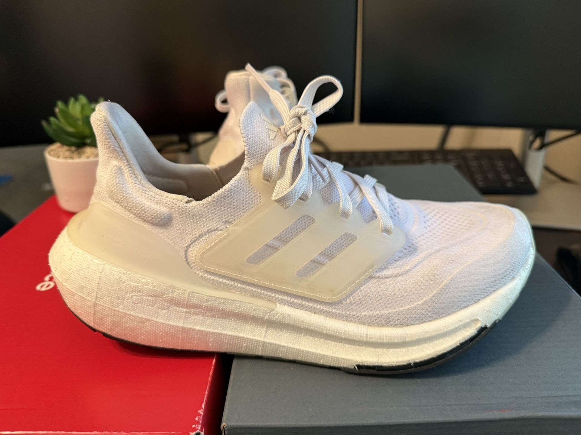 Adidas 6.5 White Unisex