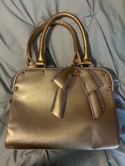 Gold medium sized purse