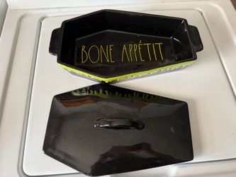 Rae Dunn Bone Appétit Halloween Coffin Baking Dish