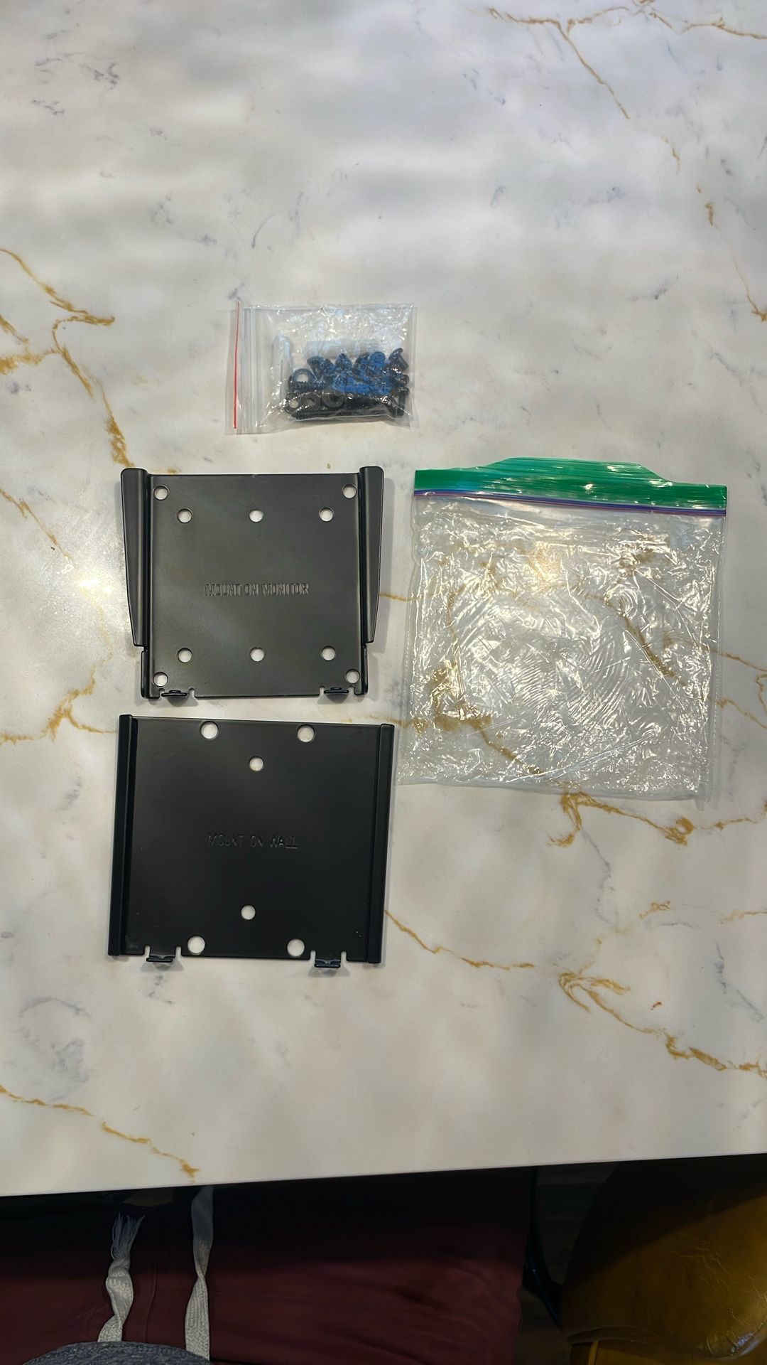 Simple On-Wall Monitor Mount