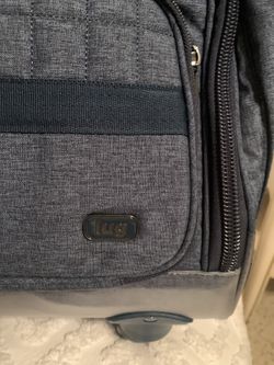 LUG rolling suitcase