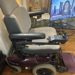 Electric Wheelchair 