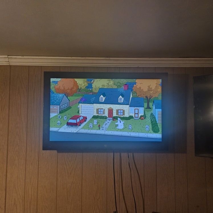 TV 