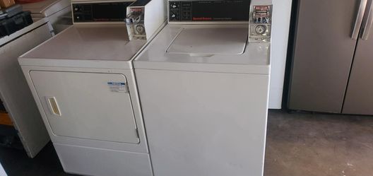 Speedqueen washer and dryer top load coin operator  box and keys including