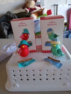 Hallmark Keepsakes Christmas Ornaments. Mom & Dad. Kept New In Box. Never Usesd