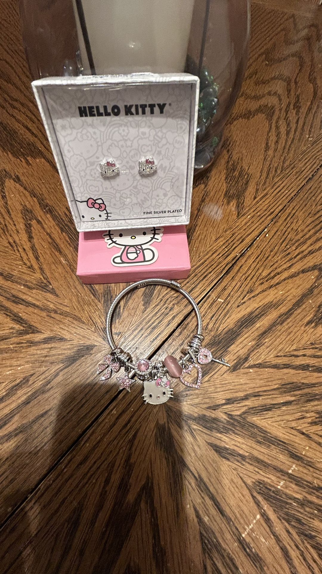 Hello Kitty Bracelet And Earrings Set