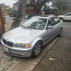 2002 BMW 325I