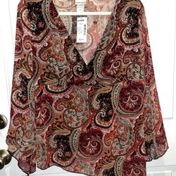 NEW-Paisley Blouse Made by Fashion Bug is Plus Size 14/16