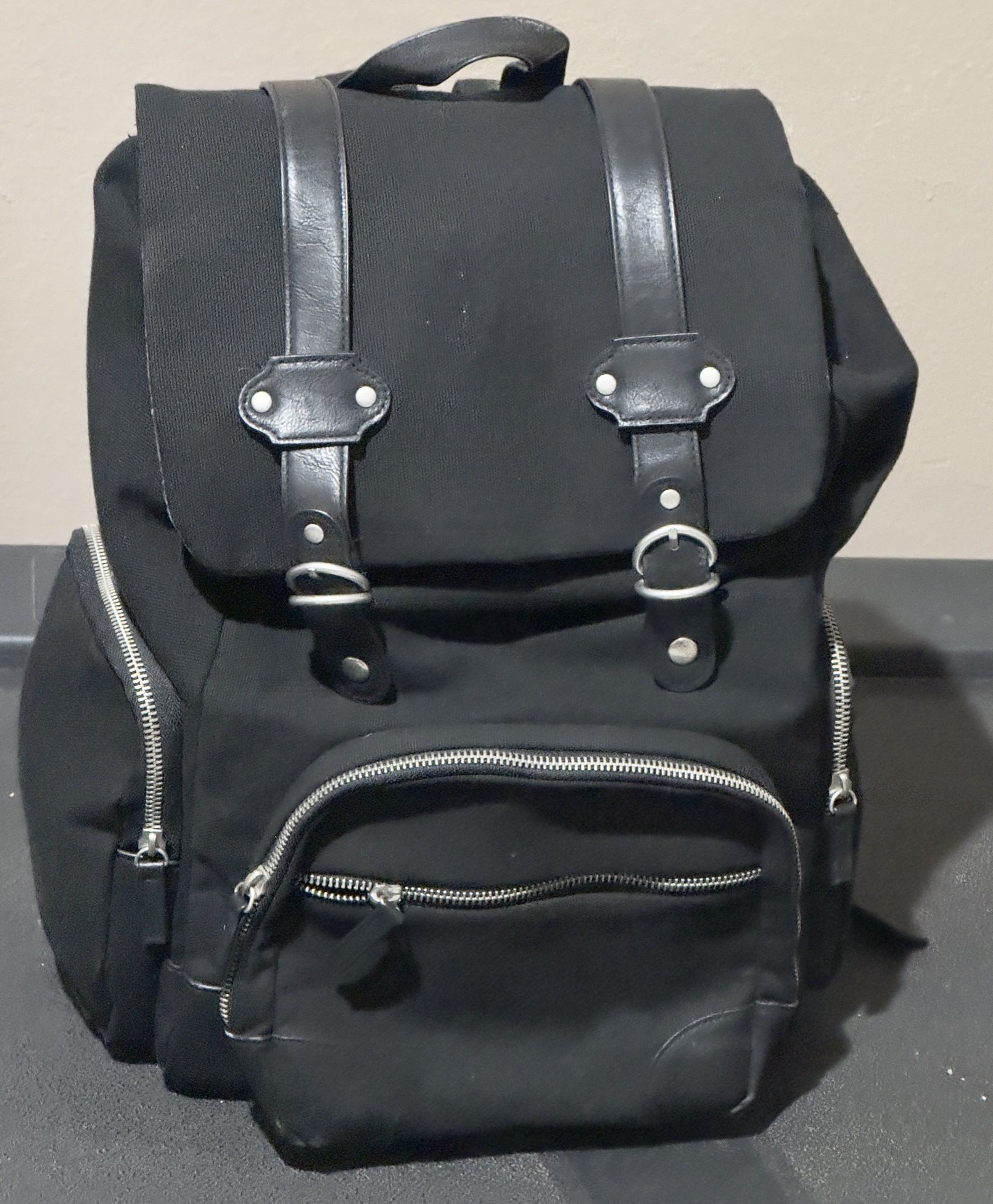 Heavy Duty Black Canvas Travel Or Hiking Backpack 