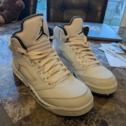 Few Pairs Of Jordans Some Only Worn Once Sizes  5.1/2--6