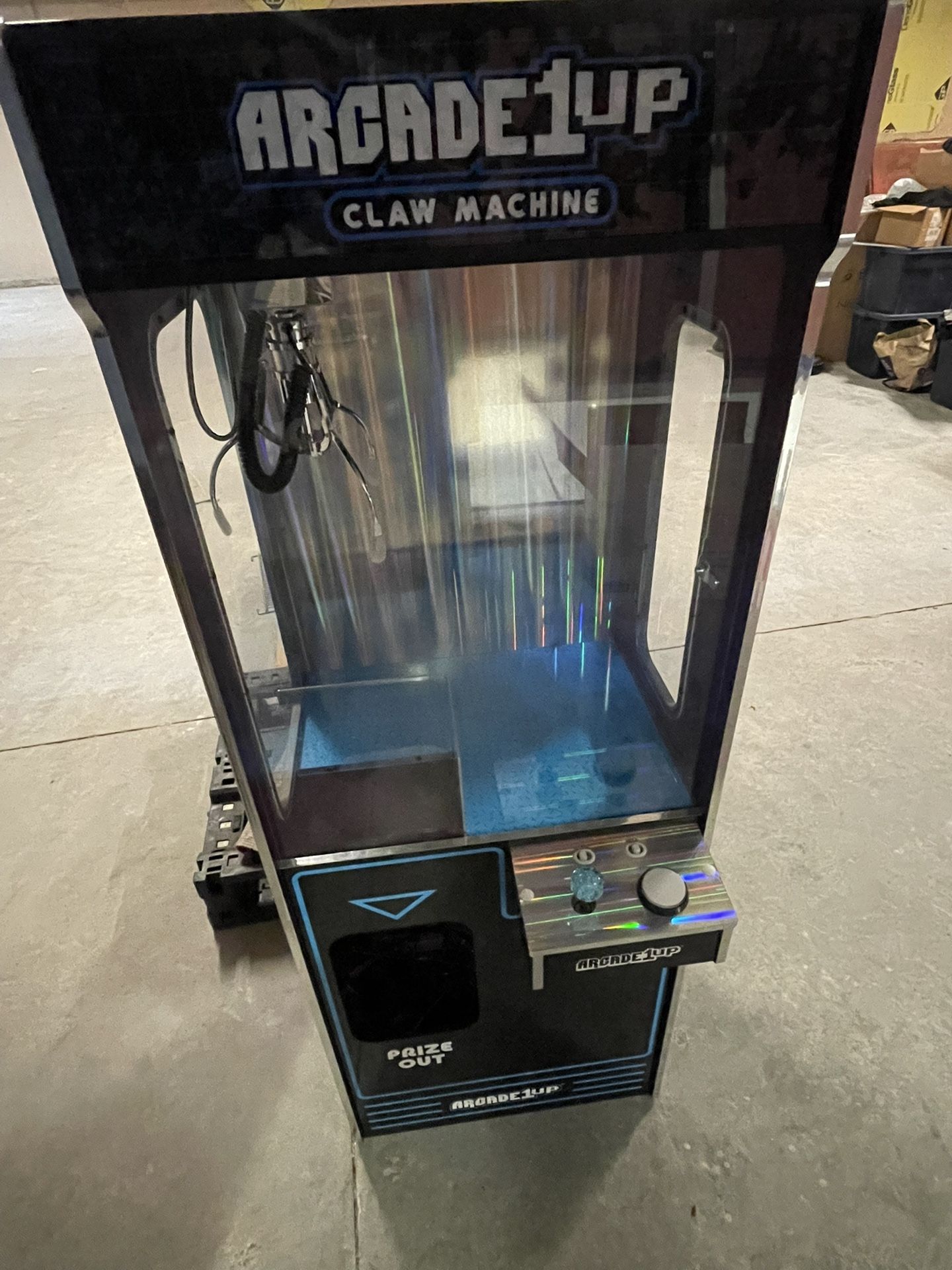 Gaming Claw Machine