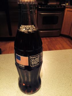 1994 World Cup USA Coca Cola bottle, FULL.