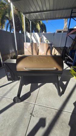 Traeger pro series 34- pellet grill and smoker