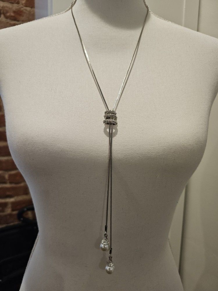 Elegant Silver Lariat Necklace