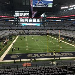 Cowboys vs tampa  sec 224 row 2 (4pack) $1575 for all 4