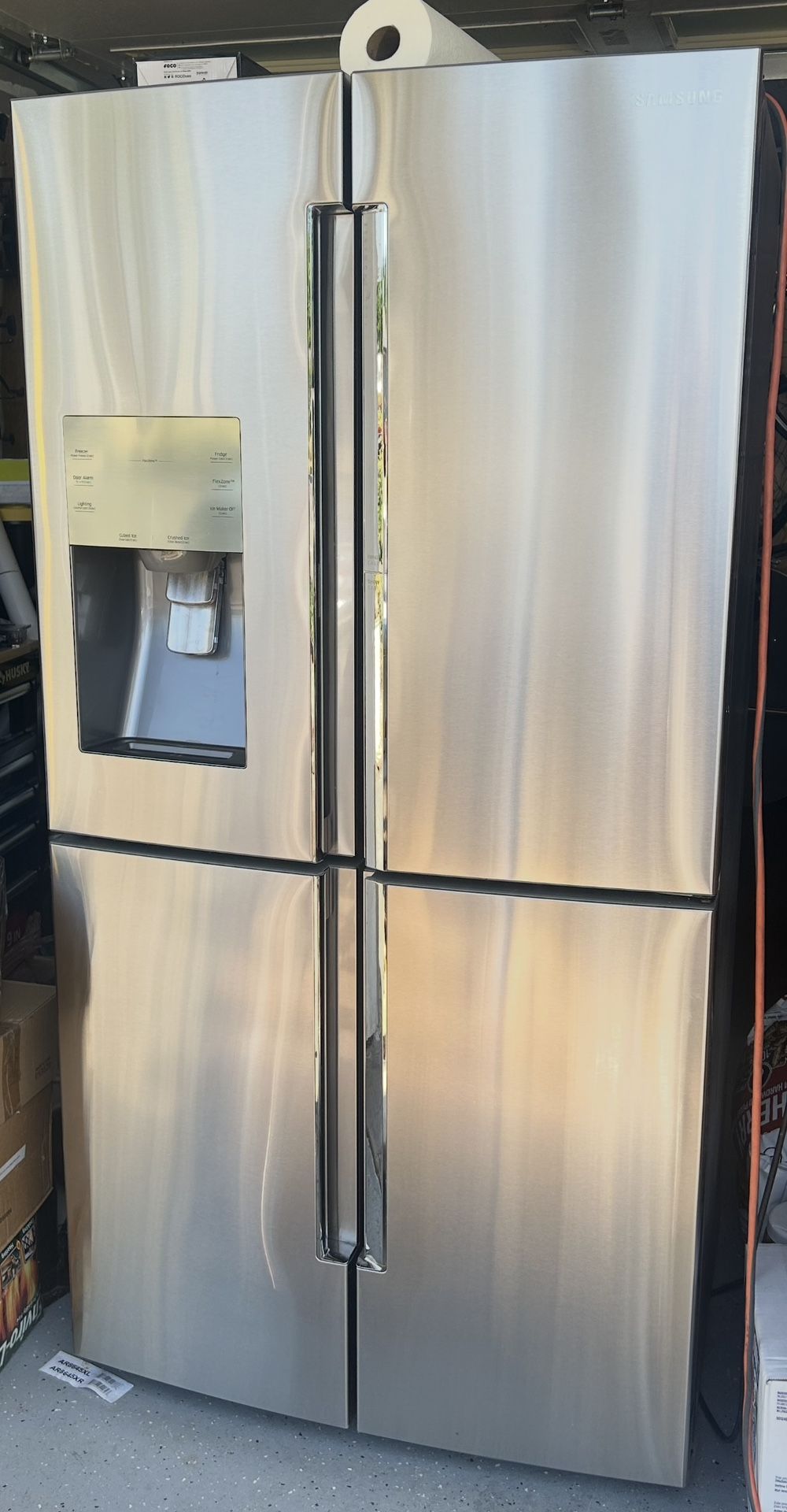 Samsung 22 cu. ft. Food Showcase Counter Depth 4-Door Flex Refrigerator
