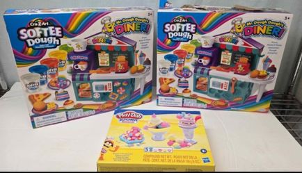 play-doh toy sets Cra-z-art Softee dough